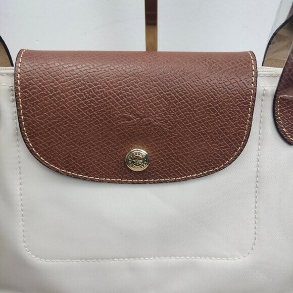 Longchamp Le Pliage White Tote - Picture 5 of 9